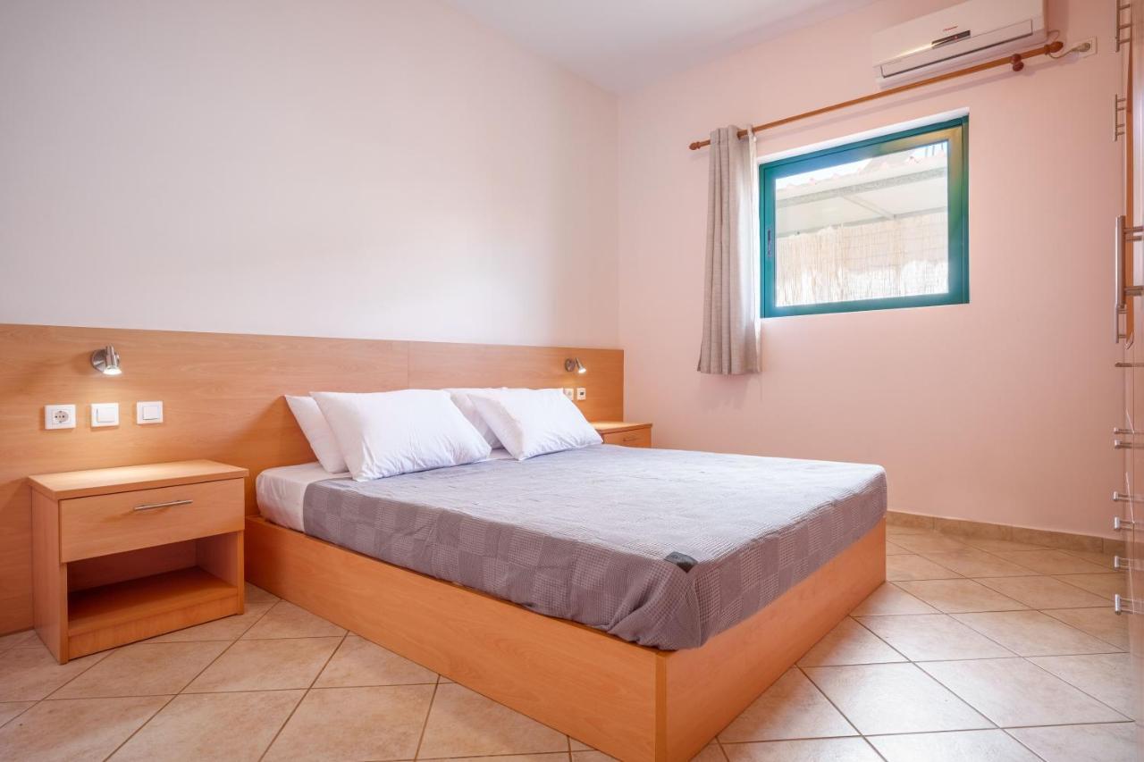 Niko'S Central Skala Apartments Ngoại thất bức ảnh