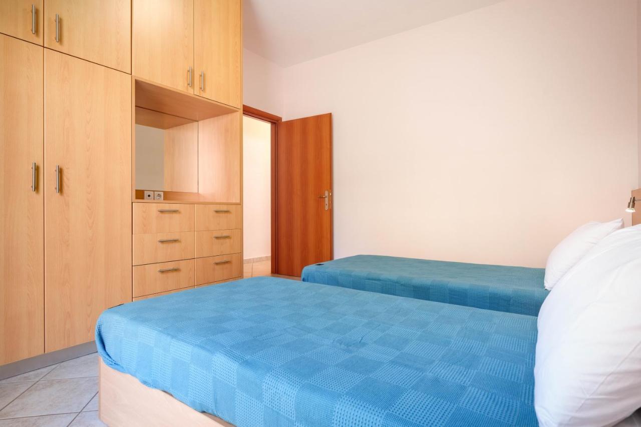Niko'S Central Skala Apartments Ngoại thất bức ảnh